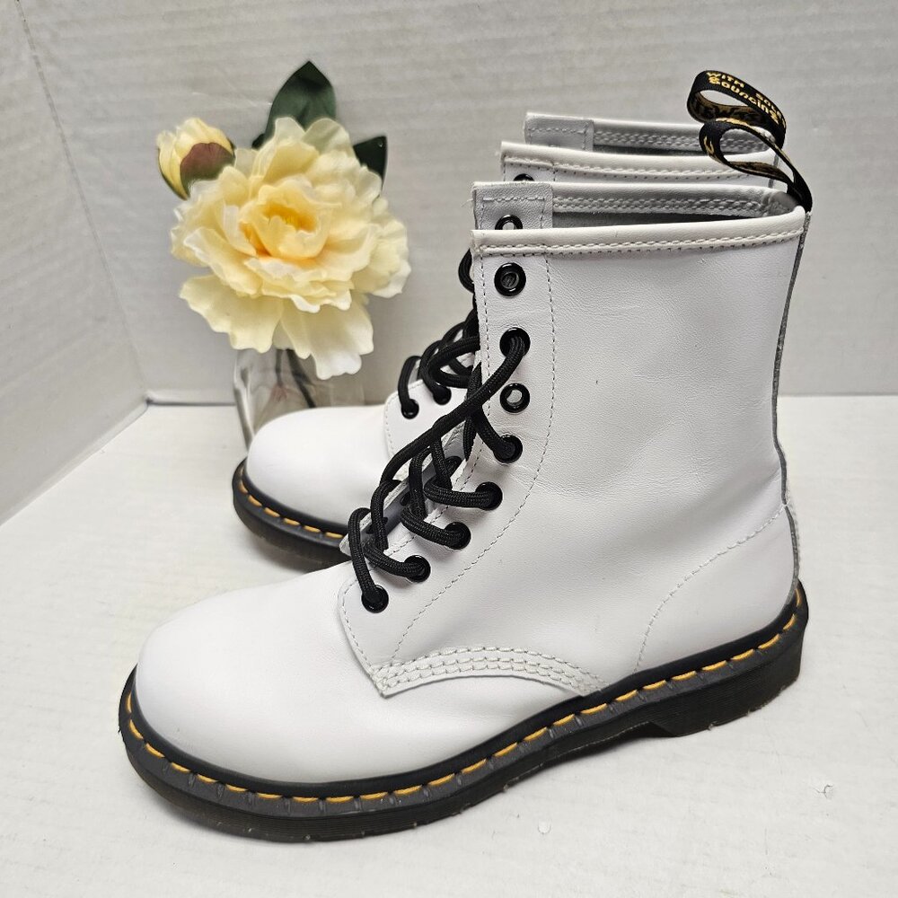 Dr Doc Martens 1460 Solid White Boots Black Lace Up Yellow Stitch 8 US Womens 39